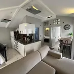 Center 2plus1 For 6 People - Citak Mansions Apartment *